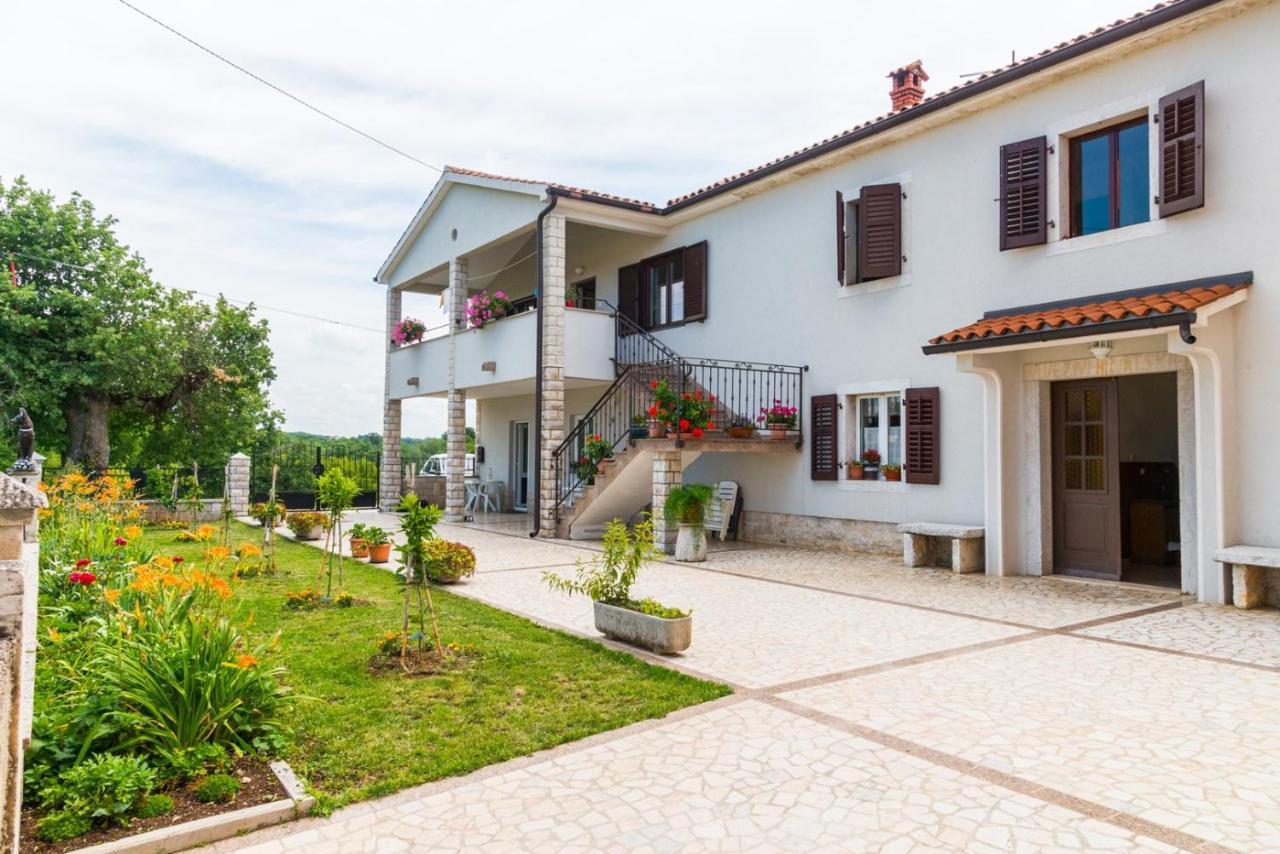 Lovely House Lindi In Poreč Extérieur photo