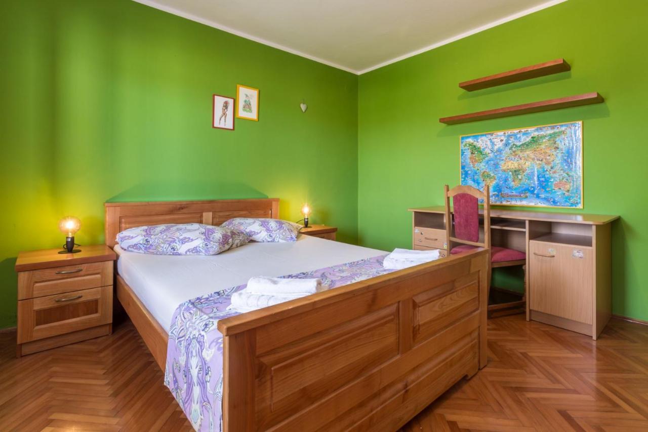 Lovely House Lindi In Poreč Extérieur photo